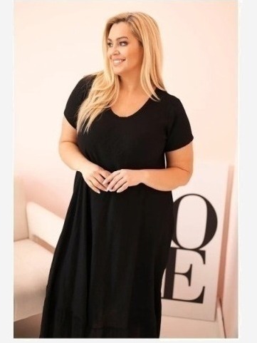Dámske šaty plus size s krátkym rukávom a volánom z ľahkej viskózy čierna