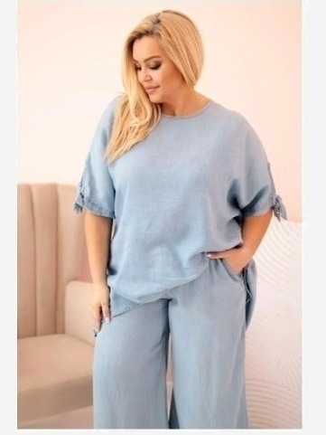 Dámsky komplet Plus Size z tencelu, blúzka s viazaním a široké nohavice svetlý džínsový