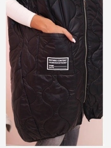 Dámska prešívaná vesta Plus Size s kapucňou na zips čierna