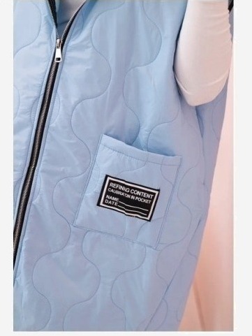 Dámska prešívaná vesta Plus Size s kapucňou na zips modrá