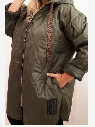 Dámska bunda Plus Size prešívaná s kapucňou a nápisom HOPE khaki
