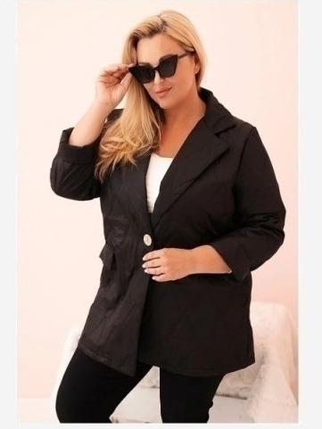 Dámska bunda Plus Size prešívaná s golierom a gombíkom čierna