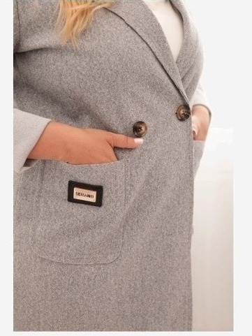 Dámsky elegantný kabát Plus Size s golierom a veľkými vreckami šedý