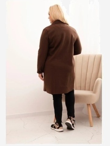 Dámsky elegantný kabát Plus Size s golierom a veľkými vreckami hnedý