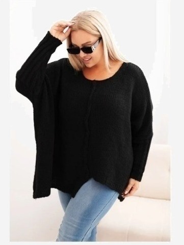 Dámsky sveter Plus Size z akrylom vo voľnom strihu a rukávom 3/4 čierny