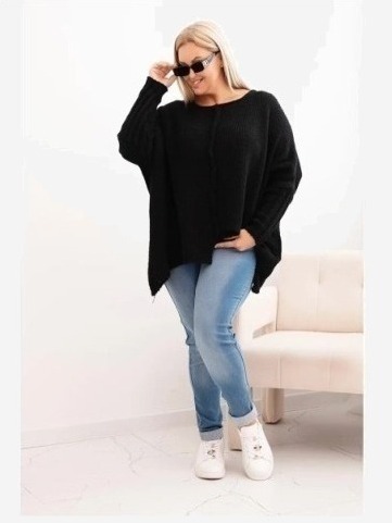Dámsky sveter Plus Size z akrylom vo voľnom strihu a rukávom 3/4 čierny