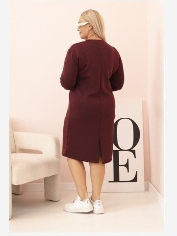 Šaty Plus Size maslová s výstrihom do V a rukávom bordová