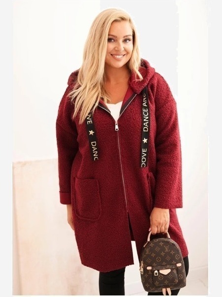 Dámsky kabát Plus Size z umelého baránka s kapucňou a vreckami bordový