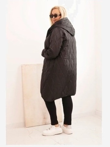 Dámska bunda Plus Size prešívaná s kapucňou a športovými manžetami čierna