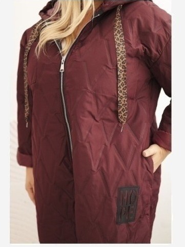 Dámska bunda Plus Size prešívaná s kapucňou a nápisom HOPE slivková