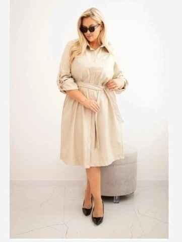 Šaty z eko kože Plus Size s opaskou a golierom béžová