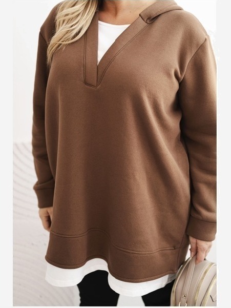 Dámska zateplená mikina Plus Size s kapucňou a výstrihom do V hnedá