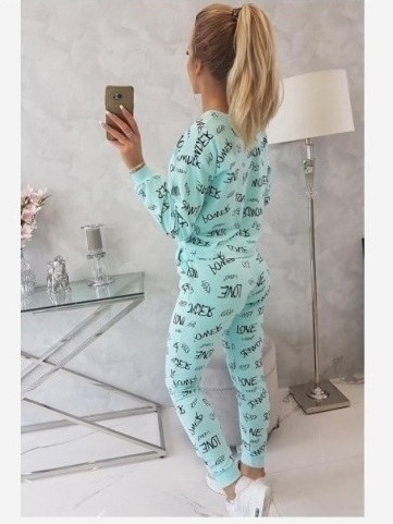 Sada s nápismi mäta