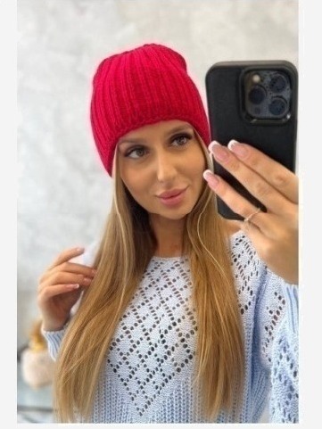 Dámska čiapka Rebeka K345 červená