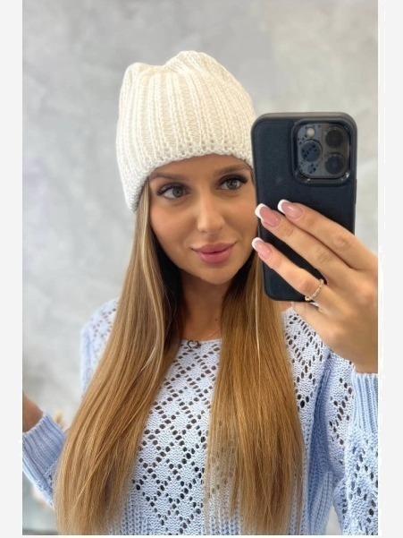 Dámska čiapka Rebeka K345 biely