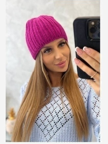 Dámska čiapka Rebeka K345 fuchsiová