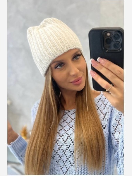 Dámska čiapka Rebeka K345 biely