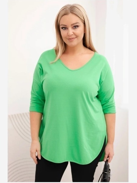 Dámska bavlnená blúzka Plus Size s V-výstrihom a podhodeným rukávom svetlozelená