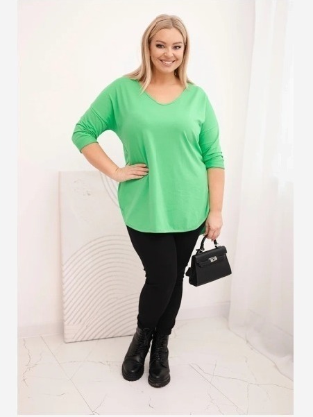 Dámska bavlnená blúzka Plus Size s V-výstrihom a podhodeným rukávom svetlozelená