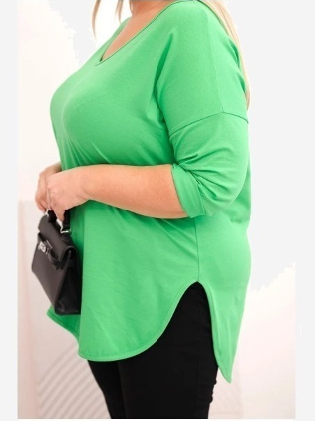 Dámska bavlnená blúzka Plus Size s V-výstrihom a podhodeným rukávom svetlozelená