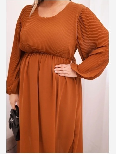 Dámska plisovaná sukňa Plus Size z viskózy a s dlhým rukávom camelová