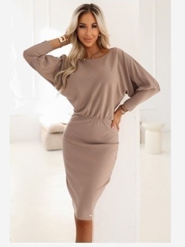 399-4 LARA Rebrované šaty s manžetami - mocha mousse