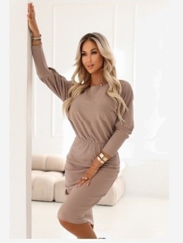 399-4 LARA Rebrované šaty s manžetami - mocha mousse