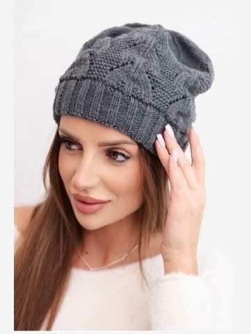 Dámska zimná čiapka z vlny...