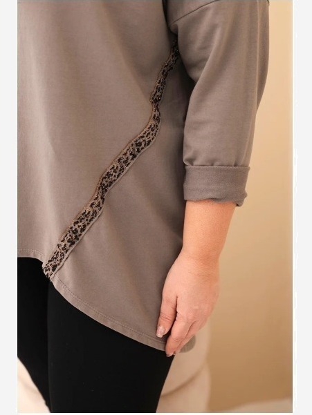 Dámska blúzka Plus Size bavlnená s vyhrnutým rukávom a lemovaním v panterke fango