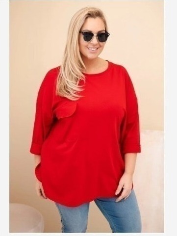 Dámska blúzka Plus Size z bavlnou s vreckom a podvinutým rukávom červená
