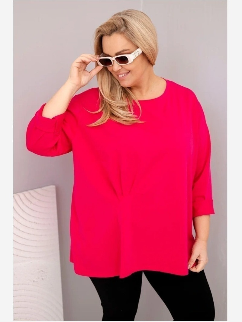 Dámska blúzka plus size s bavlnou a dlhým rukávom a nariasením fuchsie