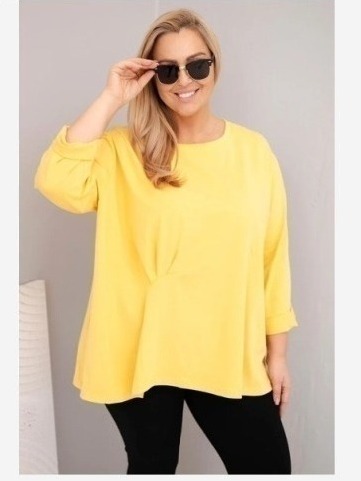 Dámska blúzka plus size s bavlnou a dlhým rukávom a nariasením žltá