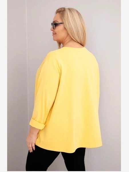 Dámska blúzka plus size s bavlnou a dlhým rukávom a nariasením žltá