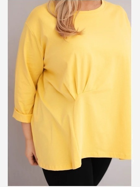 Dámska blúzka plus size s bavlnou a dlhým rukávom a nariasením žltá