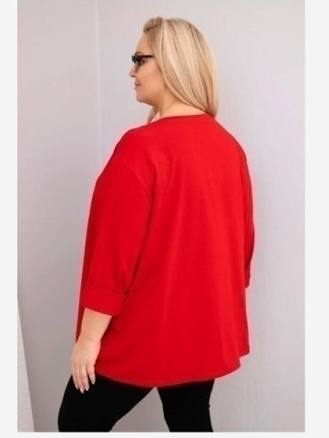 Dámska blúzka plus size s bavlnou s dlhým rukávom a nariasením červená