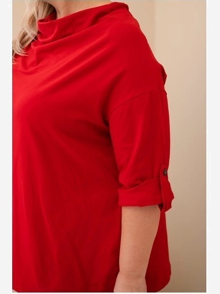 Dámska blúzka Plus Size z bavlnou vo voľnom strihu s vodným výstrihom červená