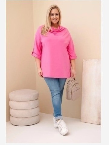 Dámska blúzka Plus Size z bavlnou vo voľnom strihu s vodným výstrihom svetloružová