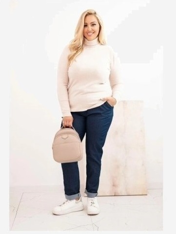 Dámsky viskózový sveter Plus Size s golierom klasického strihu béžový