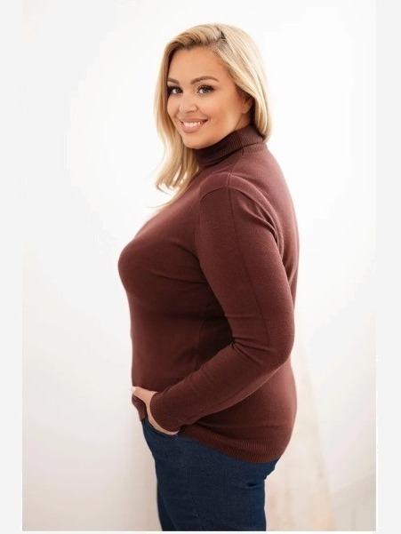Dámsky viskózový sveter Plus Size s klasickým strihom hnedý