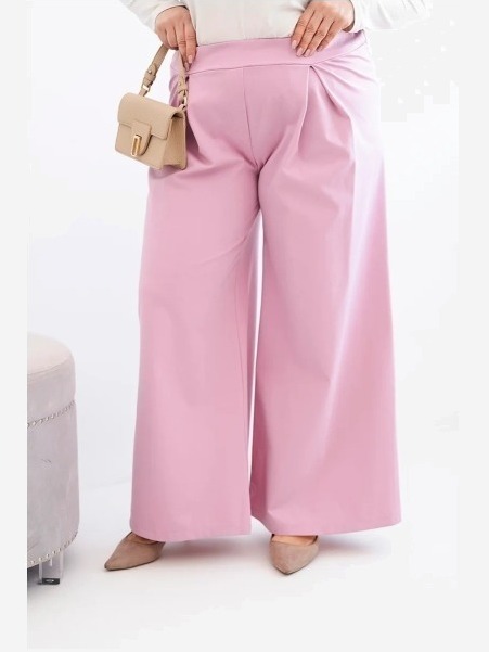 Dámske nohavice Plus Size so širokými nohavicami a plisovaním svetlofialové