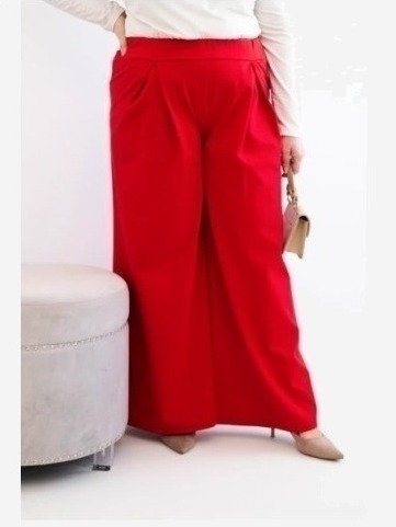 Dámske nohavice Plus Size so širokými nohavicami a plisé červené