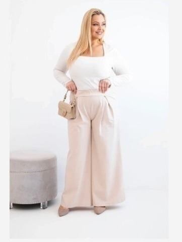 Dámske nohavice Plus Size s širokými nohavicami a plisovaním béžová