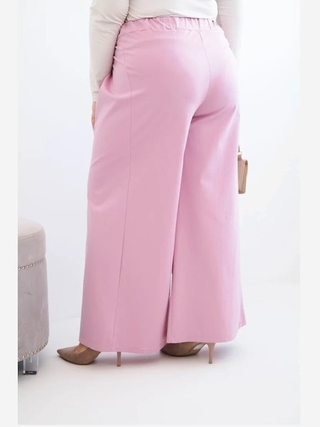 Dámske nohavice Plus Size so širokými nohavicami a plisovaním svetlofialové