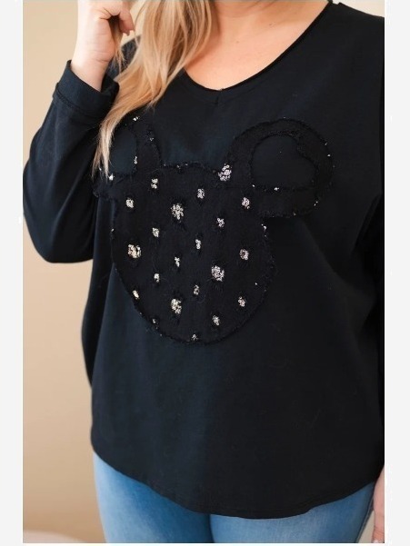 Dámska bavlnená blúzka Plus Size s V výstrihom čierna