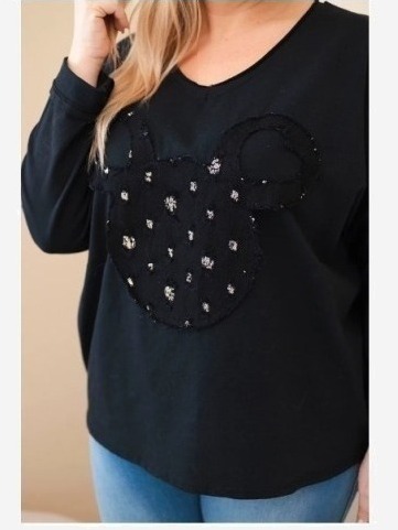 Dámska bavlnená blúzka Plus Size s V výstrihom čierna