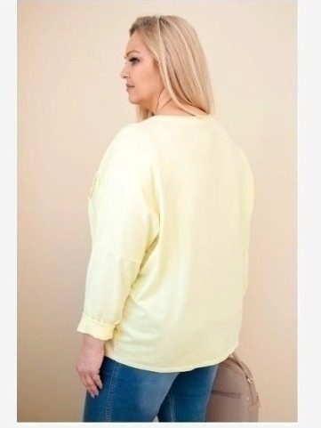 Dámska bavlnená blúzka Plus Size s výstrihom V žltá