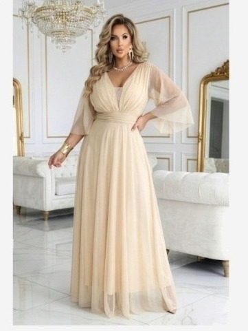 654-2 Dlhé, trblietavé šaty plus size s okrúhlym výstrihom a priehľadnými rukávmi - šampansky béžové
