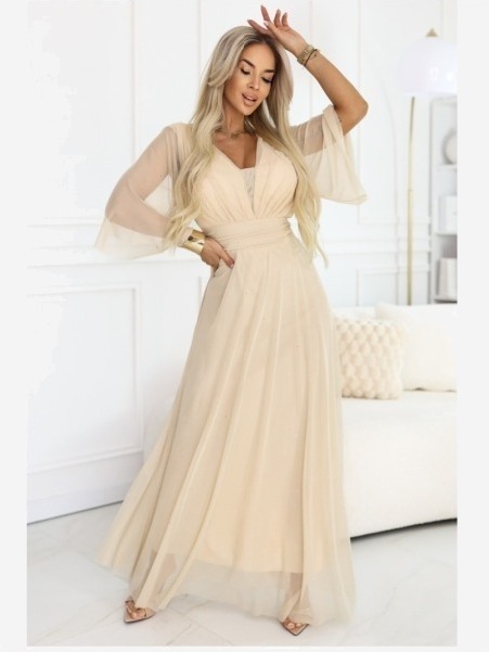 654-2 Dlhé, trblietavé šaty plus size s okrúhlym výstrihom a priehľadnými rukávmi - šampansky béžové