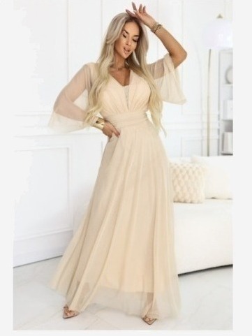 654-2 Dlhé, trblietavé šaty plus size s okrúhlym výstrihom a priehľadnými rukávmi - šampansky béžové