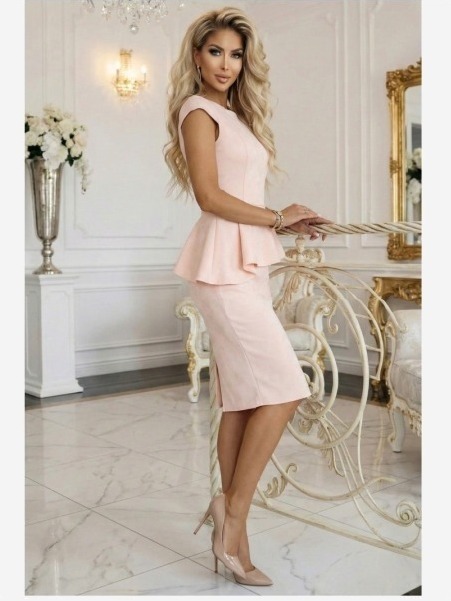 192-17 Elegantné semišové midi šaty s peplum - púdrovo ružová